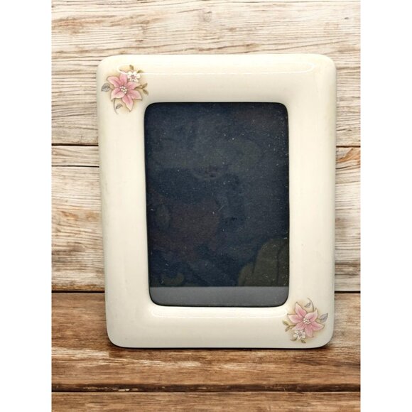 Vintage Ceramic Picture Frame With Pink Floral Accents - Picture 3 of 5